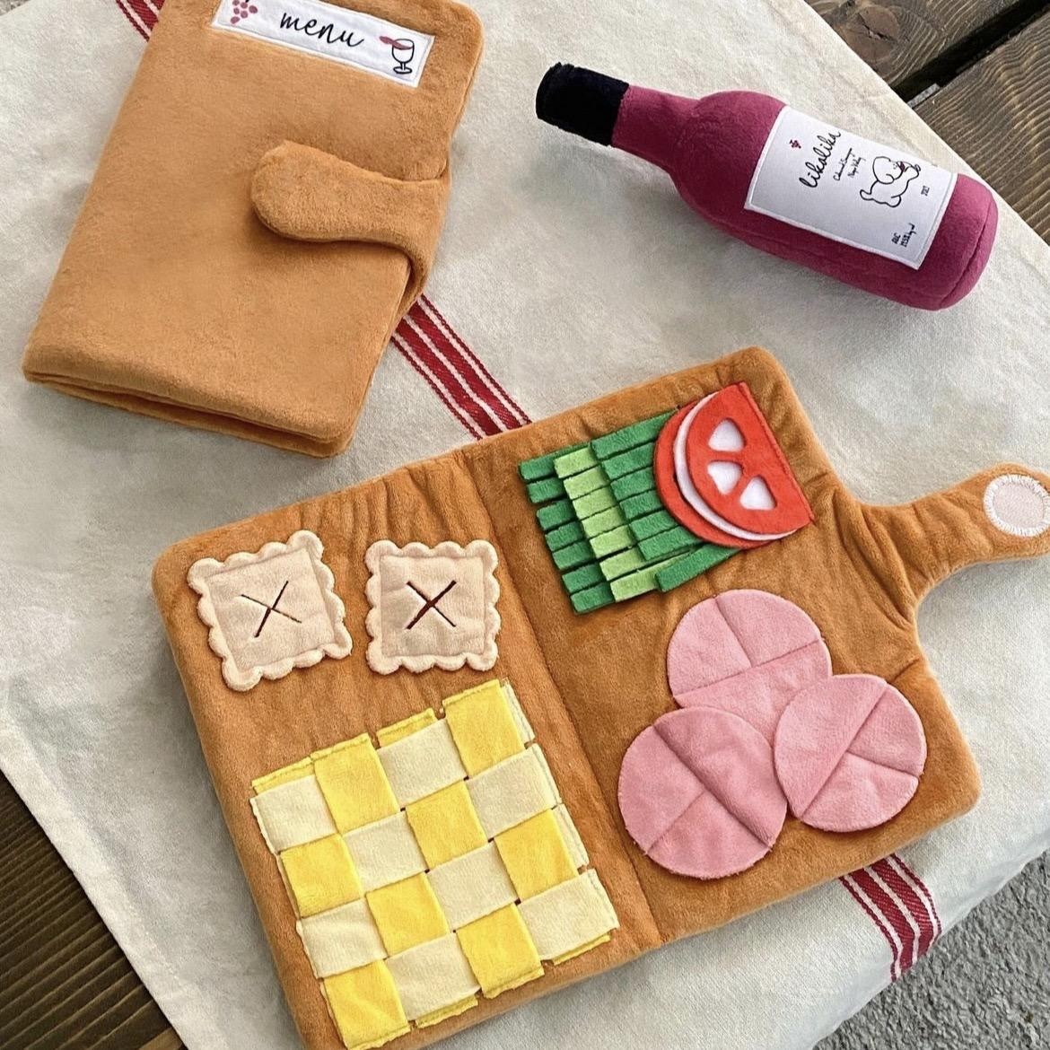 Barkcuterie Board - Enrichment Toy